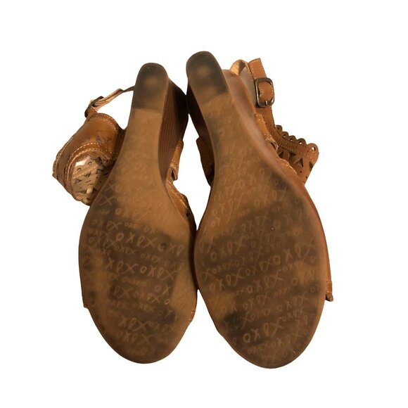 XOXO ESPADILLE heel and BUCKLE closure SANDALS BROWN SIZE 9M - Picture 8 of 8